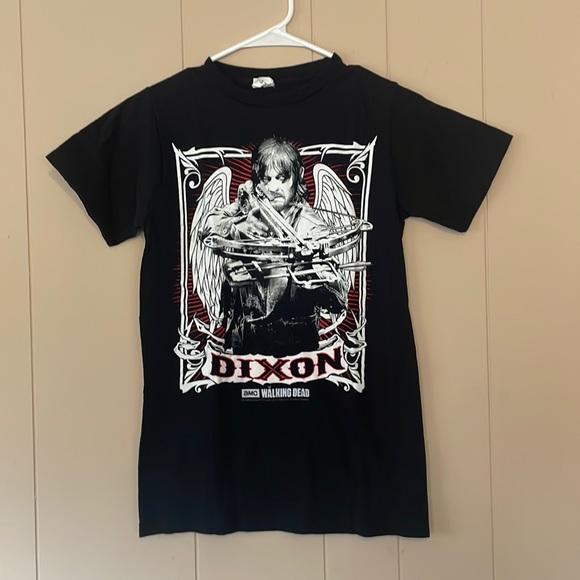 The Walking Dead Daryl Dixon Graphic Black Background Short Sleeve Tee Small - Picture 1 of 7